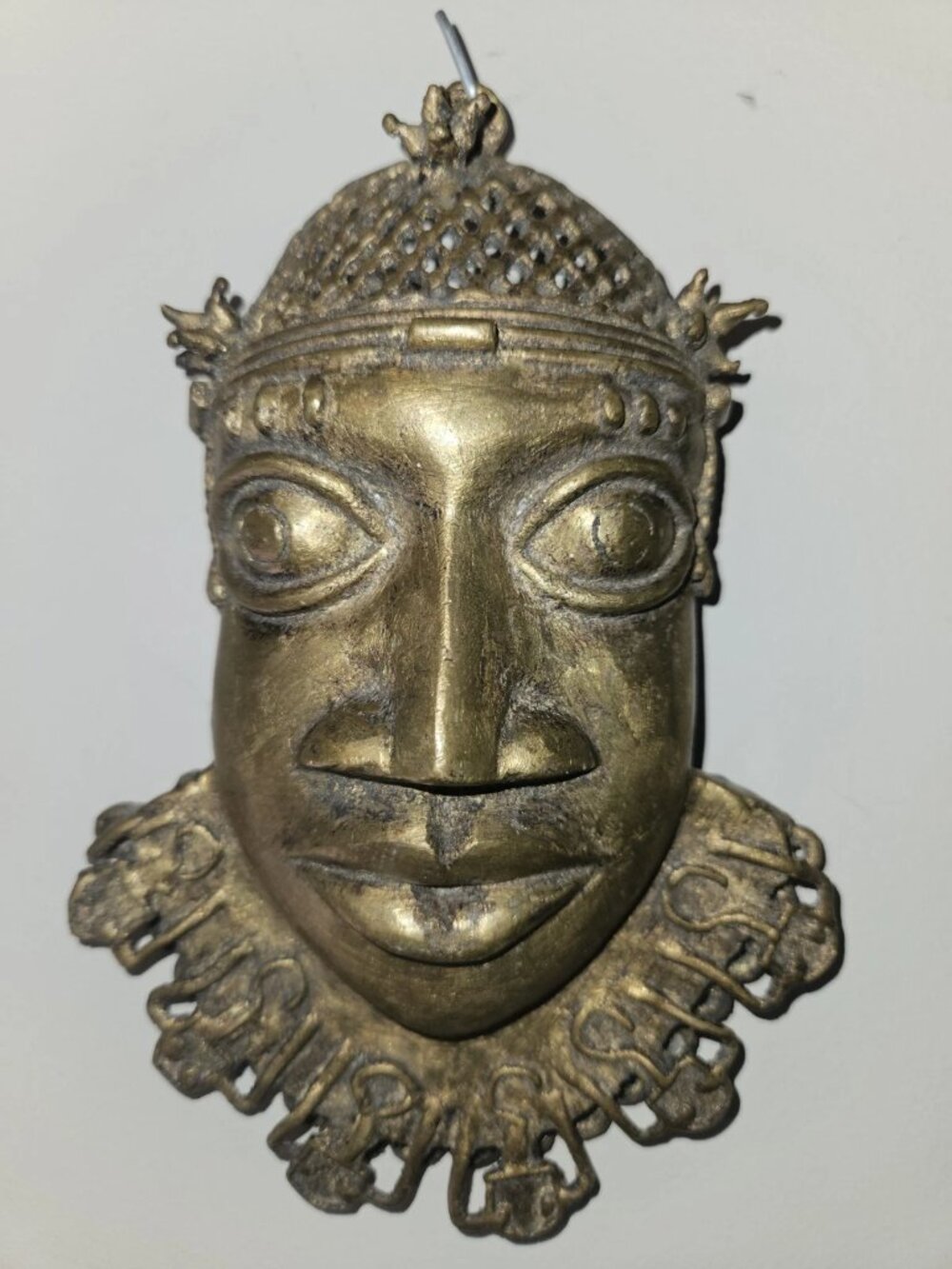 Vintage Solid BRASS BENIN (Nigerian) African Ceremonial Pendant Mask Hand Cast
